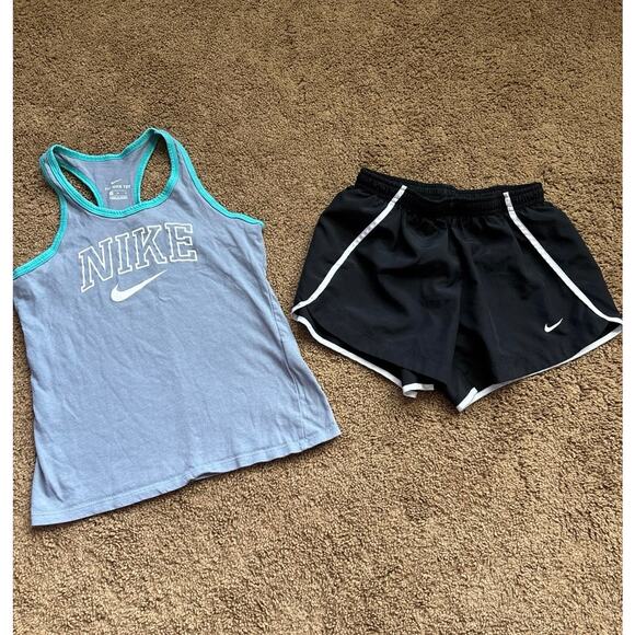 Nike Girls Athletic Outfit | Activewear Tank Top Dri Fit Shorts | 2 piece Set - Picture 1 of 11